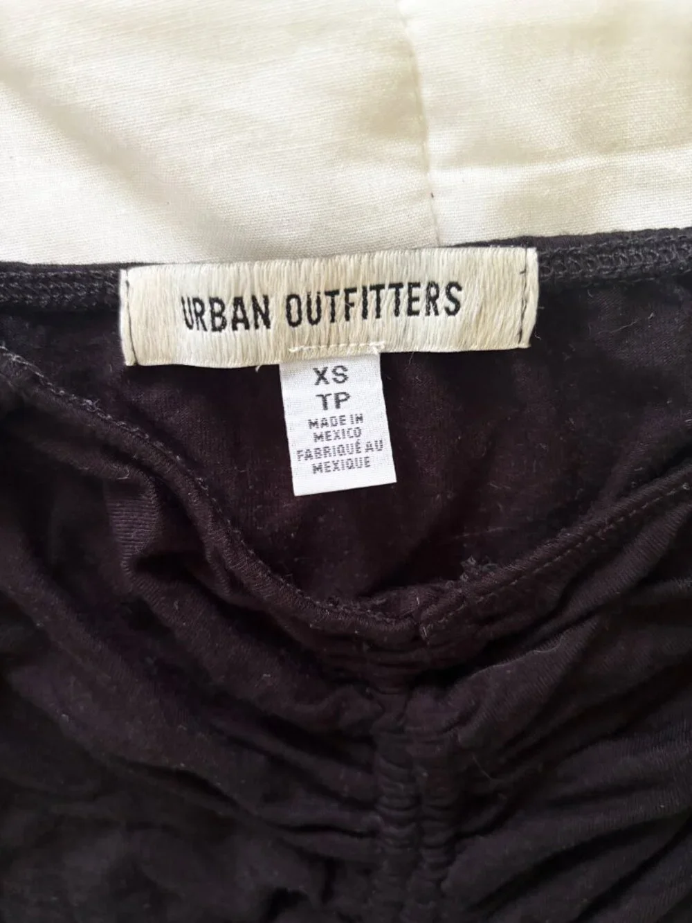 Urban Outfitters Cadence Cinched Flyaway Top XS EXCELLENT CONDITION - Picture 5 of 5